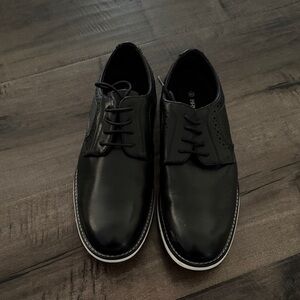 Elegant Black Men's Oxfords